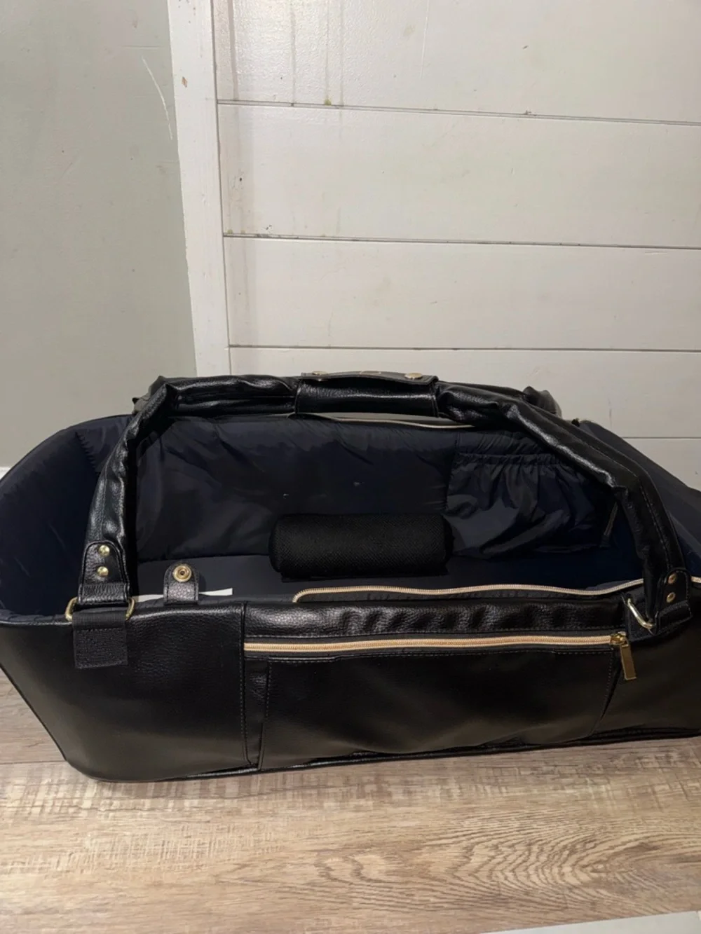Mory June Obsidian Moses Basket Diaper Bag Black nwot